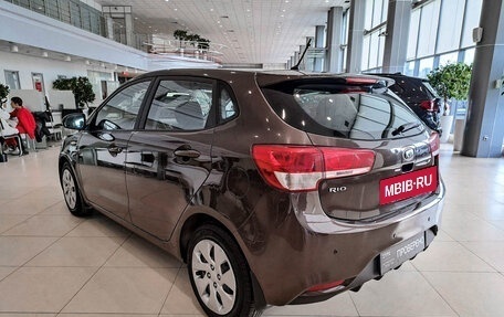 KIA Rio III рестайлинг, 2016 год, 1 324 000 рублей, 7 фотография