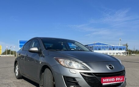 Mazda 3, 2011 год, 1 000 000 рублей, 2 фотография