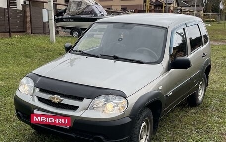 Chevrolet Niva I рестайлинг, 2013 год, 680 000 рублей, 25 фотография