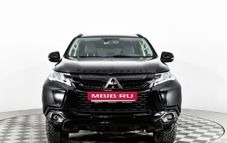 Mitsubishi Pajero Sport III рестайлинг, 2019 год, 3 590 000 рублей, 2 фотография