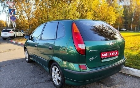 Nissan Almera Tino i, 2002 год, 370 000 рублей, 1 фотография