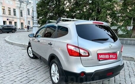 Nissan Qashqai+2 I, 2011 год, 1 400 000 рублей, 2 фотография