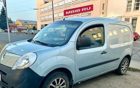 Renault Kangoo II рестайлинг, 2012 год, 774 000 рублей, 3 фотография