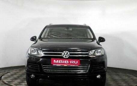 Volkswagen Touareg III, 2012 год, 1 795 000 рублей, 2 фотография