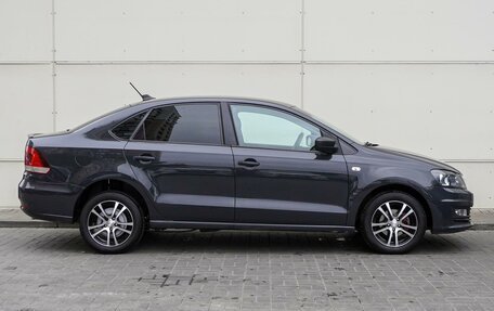 Volkswagen Polo VI (EU Market), 2017 год, 1 080 000 рублей, 5 фотография