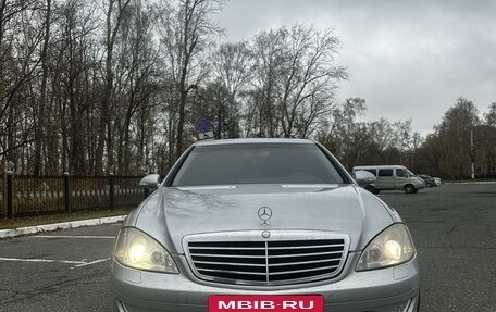 Mercedes-Benz S-Класс, 2005 год, 1 490 000 рублей, 3 фотография