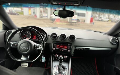 Audi TT, 2007 год, 1 370 000 рублей, 23 фотография