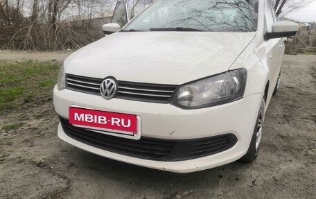 Volkswagen Polo VI (EU Market), 2012 год, 960 000 рублей, 2 фотография