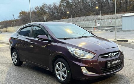 Hyundai Solaris II рестайлинг, 2012 год, 865 000 рублей, 3 фотография