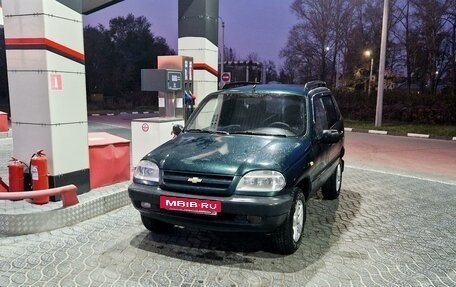 Chevrolet Niva I рестайлинг, 2004 год, 285 000 рублей, 4 фотография