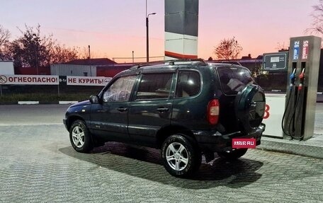 Chevrolet Niva I рестайлинг, 2004 год, 285 000 рублей, 8 фотография