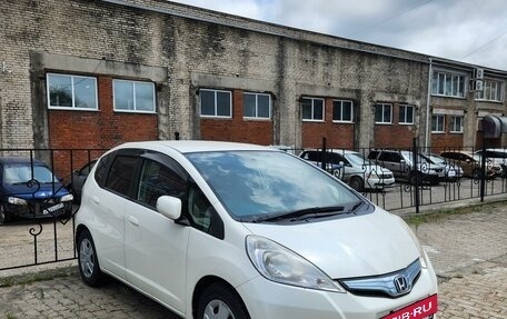 Honda Fit III, 2011 год, 775 000 рублей, 2 фотография