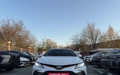 Toyota Camry, 2021 год, 3 950 000 рублей, 8 фотография