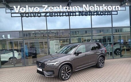 Volvo XC90 II рестайлинг, 2022 год, 7 170 000 рублей, 3 фотография