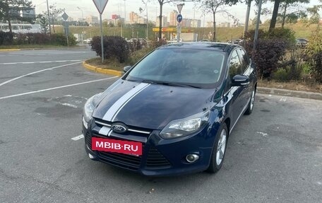 Ford Focus III, 2014 год, 965 000 рублей, 2 фотография