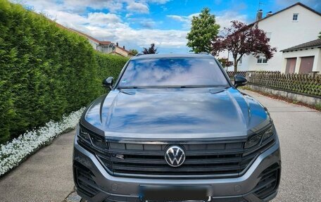 Volkswagen Touareg III, 2022 год, 7 930 000 рублей, 3 фотография