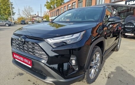 Toyota RAV4, 2024 год, 5 500 000 рублей, 1 фотография