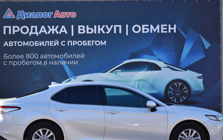 Toyota Camry, 2019 год, 3 170 000 рублей, 2 фотография