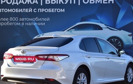 Toyota Camry, 2019 год, 3 170 000 рублей, 3 фотография