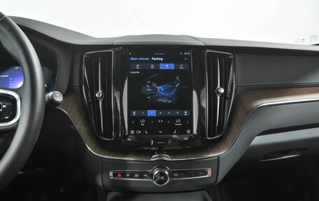 Volvo XC60 II, 2023 год, 5 460 000 рублей, 12 фотография