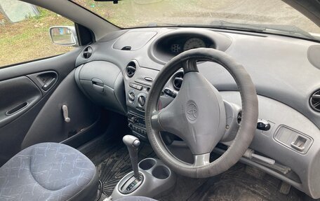 Toyota Vitz, 2001 год, 321 000 рублей, 13 фотография