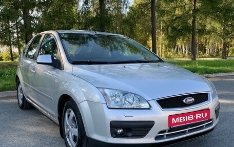 Ford Focus II рестайлинг, 2006 год, 659 900 рублей, 2 фотография