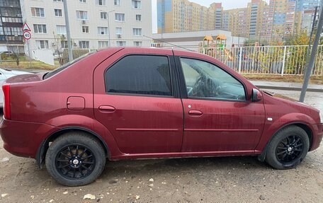 Renault Logan I, 2011 год, 550 000 рублей, 3 фотография