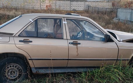 Mercedes-Benz 190 (W201), 1984 год, 100 000 рублей, 2 фотография