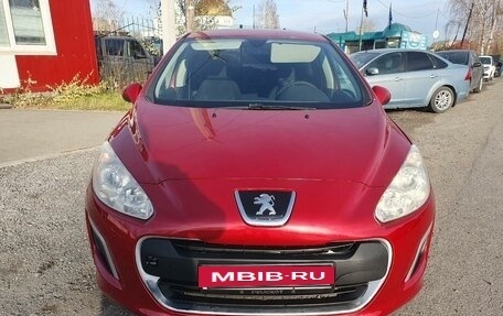 Peugeot 308 II, 2012 год, 695 000 рублей, 2 фотография