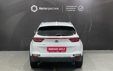 KIA Sportage IV рестайлинг, 2018 год, 2 350 000 рублей, 6 фотография