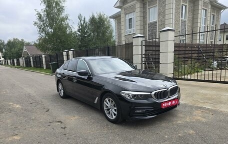 BMW 5 серия, 2018 год, 2 675 000 рублей, 1 фотография