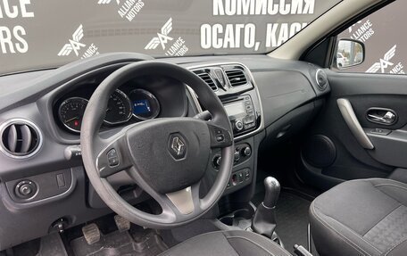 Renault Logan II, 2016 год, 840 000 рублей, 12 фотография