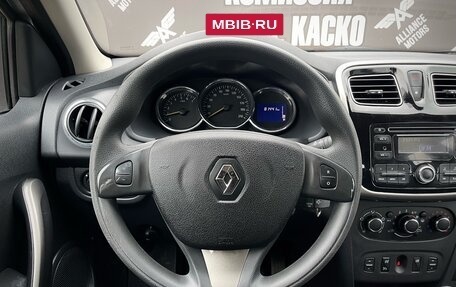 Renault Logan II, 2016 год, 840 000 рублей, 17 фотография