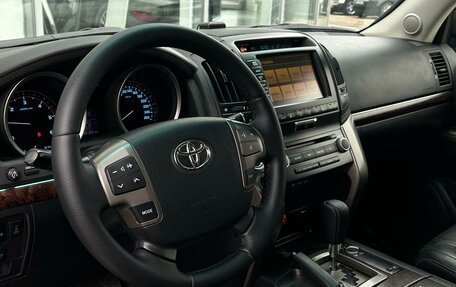 Toyota Land Cruiser 200, 2011 год, 3 790 000 рублей, 11 фотография