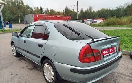 Mitsubishi Carisma I, 2002 год, 295 000 рублей, 4 фотография