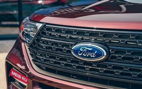 Ford Explorer VI, 2021 год, 3 860 999 рублей, 21 фотография