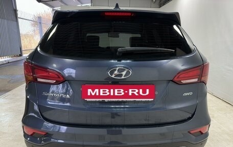 Hyundai Santa Fe III рестайлинг, 2017 год, 2 390 000 рублей, 8 фотография