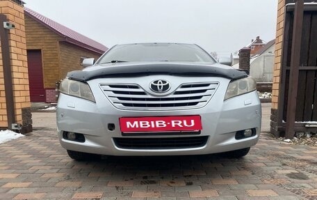 Toyota Camry, 2006 год, 950 000 рублей, 2 фотография