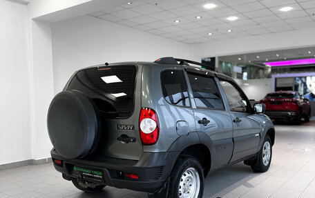 Chevrolet Niva I рестайлинг, 2011 год, 516 000 рублей, 6 фотография