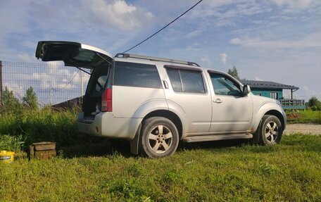 Nissan Pathfinder, 2007 год, 1 250 000 рублей, 11 фотография