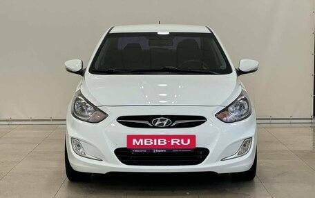 Hyundai Solaris II рестайлинг, 2012 год, 1 050 000 рублей, 3 фотография