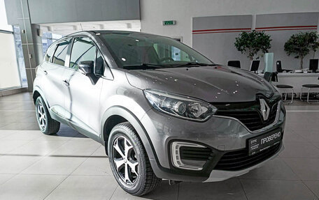 Renault Kaptur I рестайлинг, 2020 год, 1 676 000 рублей, 3 фотография