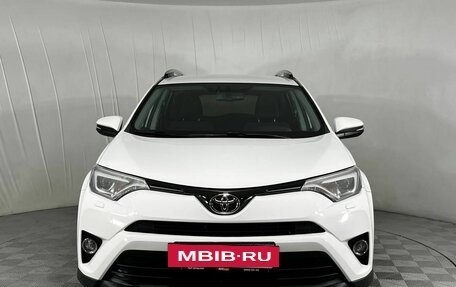 Toyota RAV4, 2018 год, 2 700 000 рублей, 2 фотография