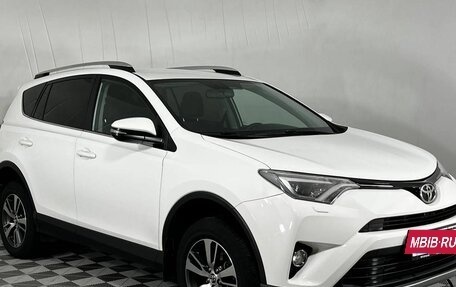 Toyota RAV4, 2018 год, 2 700 000 рублей, 3 фотография