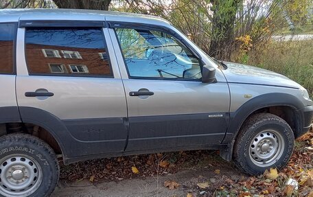 Chevrolet Niva I рестайлинг, 2016 год, 650 000 рублей, 2 фотография