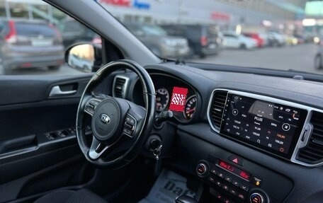 KIA Sportage IV рестайлинг, 2018 год, 2 270 000 рублей, 20 фотография