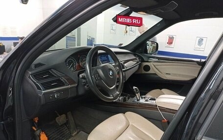 BMW X5, 2010 год, 2 097 000 рублей, 19 фотография