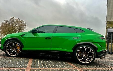 Lamborghini Urus I, 2023 год, 41 000 000 рублей, 5 фотография