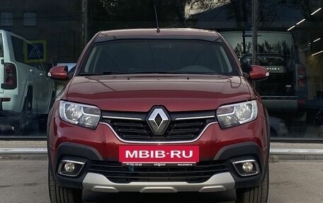 Renault Logan II, 2019 год, 1 150 000 рублей, 2 фотография