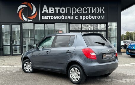 Skoda Fabia II, 2011 год, 820 000 рублей, 5 фотография